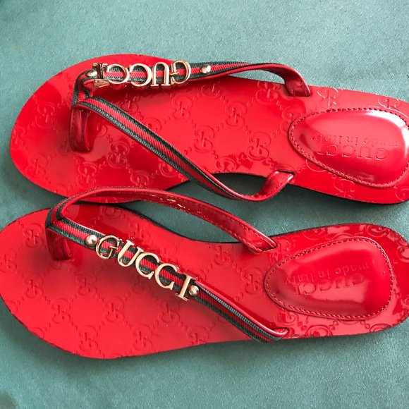 red gucci thong sandals